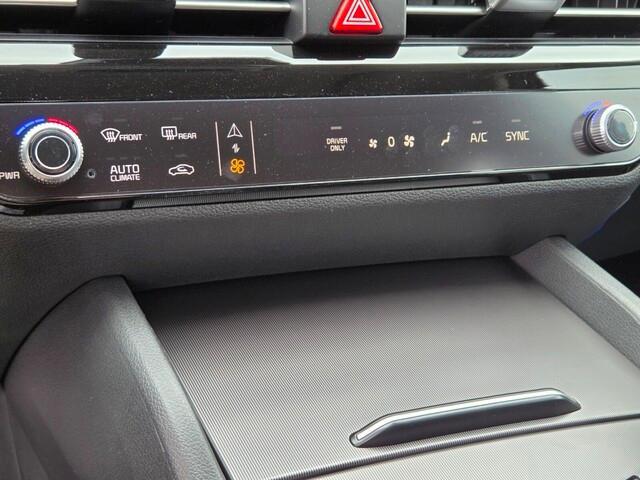 new 2026 Kia Sportage Hybrid car, priced at $40,474