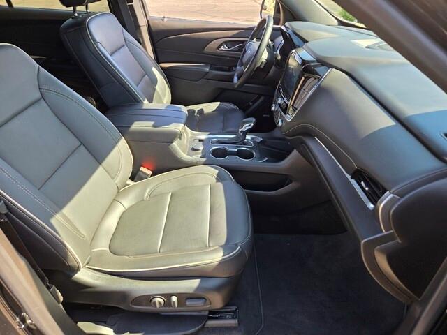 used 2023 Chevrolet Traverse car, priced at $35,990