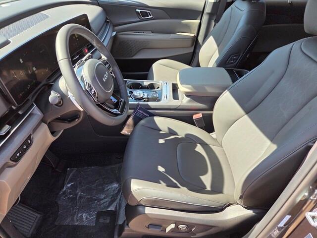 new 2026 Kia Carnival Hybrid car, priced at $48,117