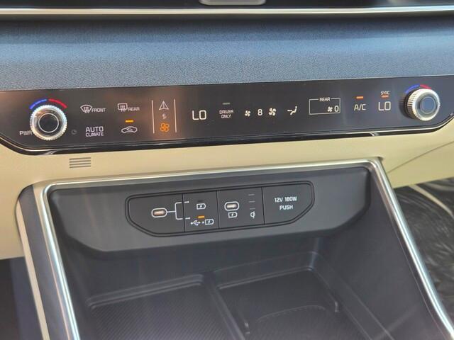 new 2026 Kia Carnival Hybrid car, priced at $44,670