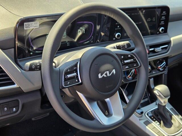 new 2026 Kia Seltos car, priced at $25,591