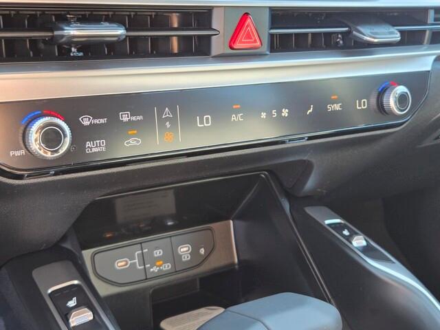 new 2026 Kia Sorento car, priced at $36,283