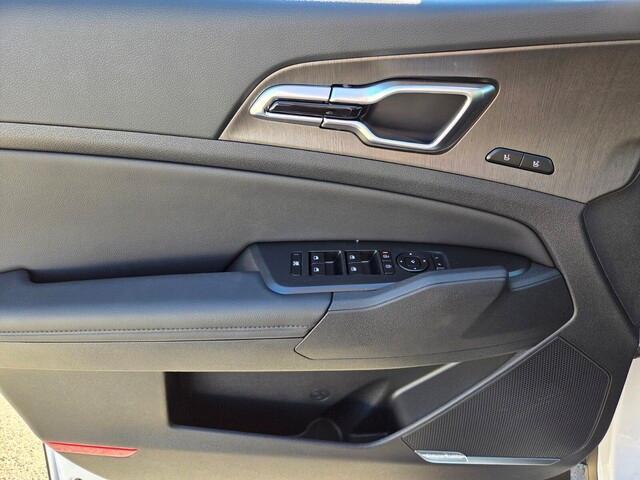 new 2026 Kia Sportage car, priced at $38,784