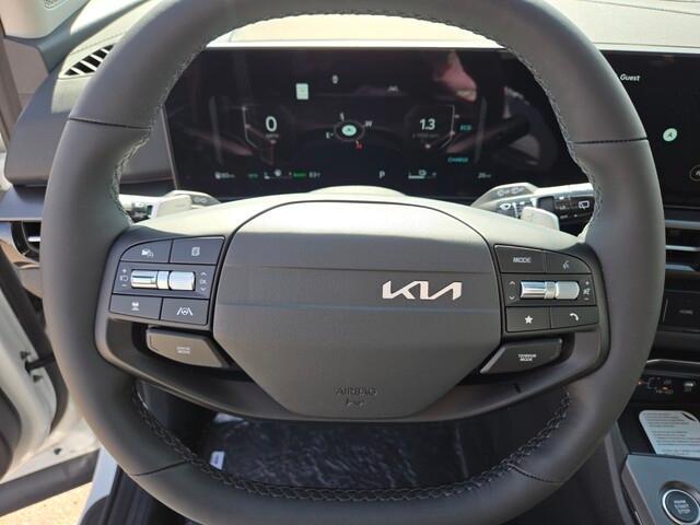 new 2026 Kia Sportage Hybrid car, priced at $40,183