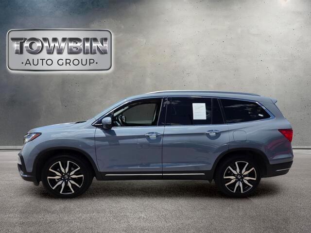 used 2022 Honda Pilot car, priced at $32,500