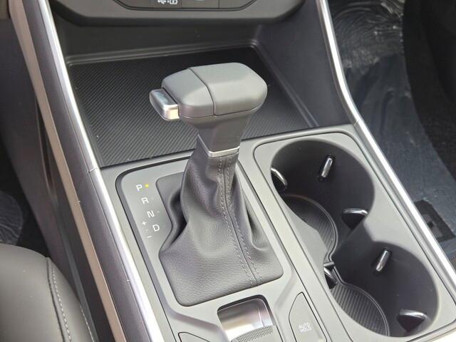 new 2026 Kia Carnival car, priced at $39,368