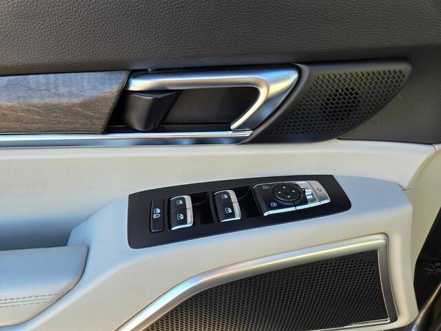 used 2022 Kia Telluride car, priced at $31,990