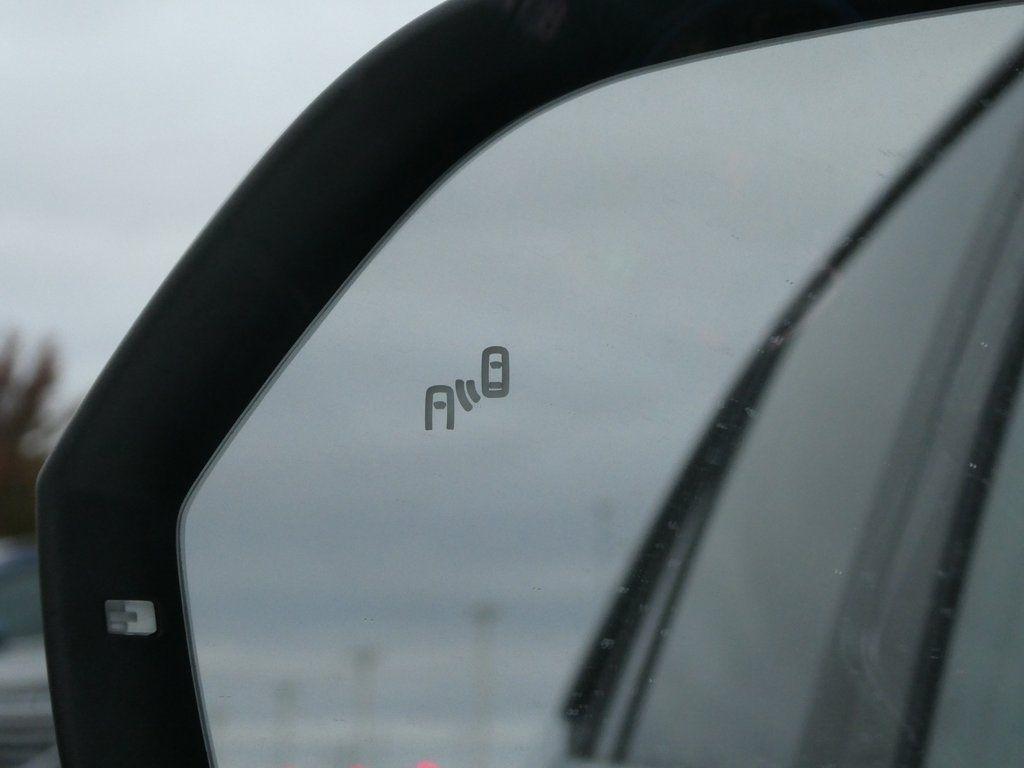 new 2026 Volkswagen Atlas Cross Sport car, priced at $44,331