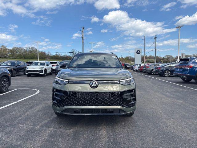 new 2026 Volkswagen Tiguan car, priced at $38,650