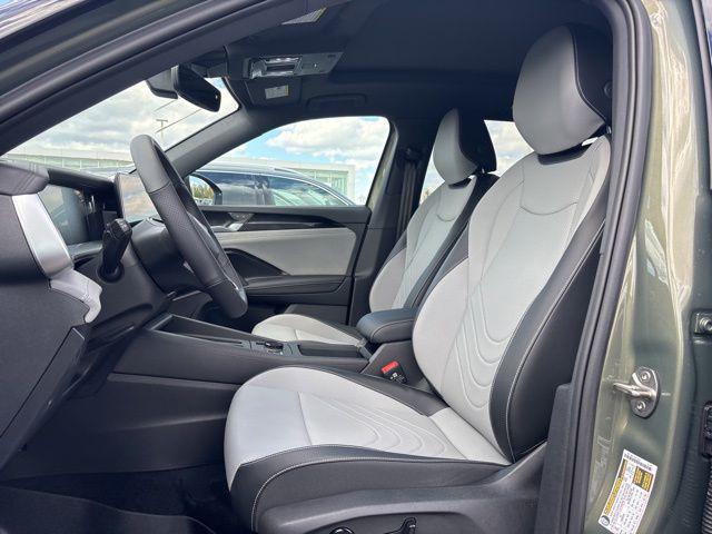 new 2026 Volkswagen Tiguan car, priced at $38,650