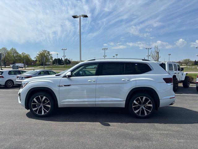 new 2026 Volkswagen Atlas car, priced at $52,069