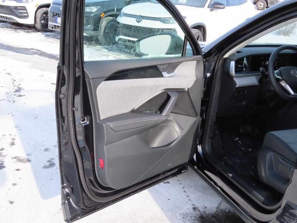 new 2026 Volkswagen Tiguan car, priced at $32,553