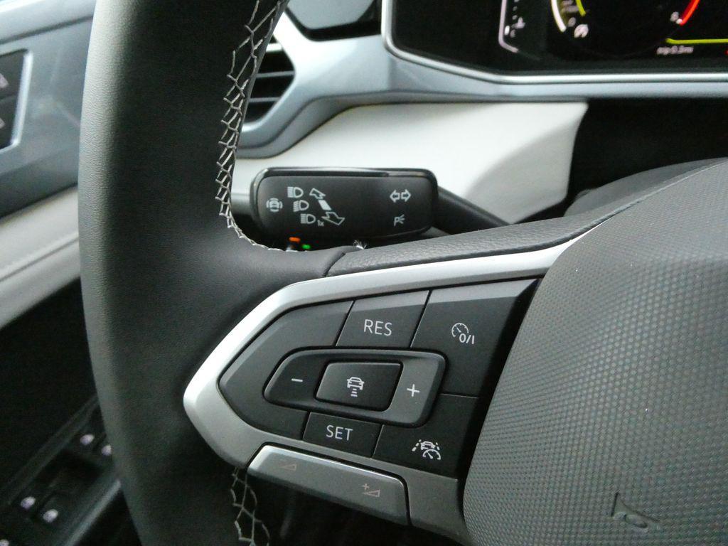 new 2026 Volkswagen Taos car, priced at $36,784