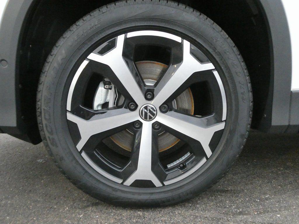 new 2026 Volkswagen Tiguan car, priced at $36,363