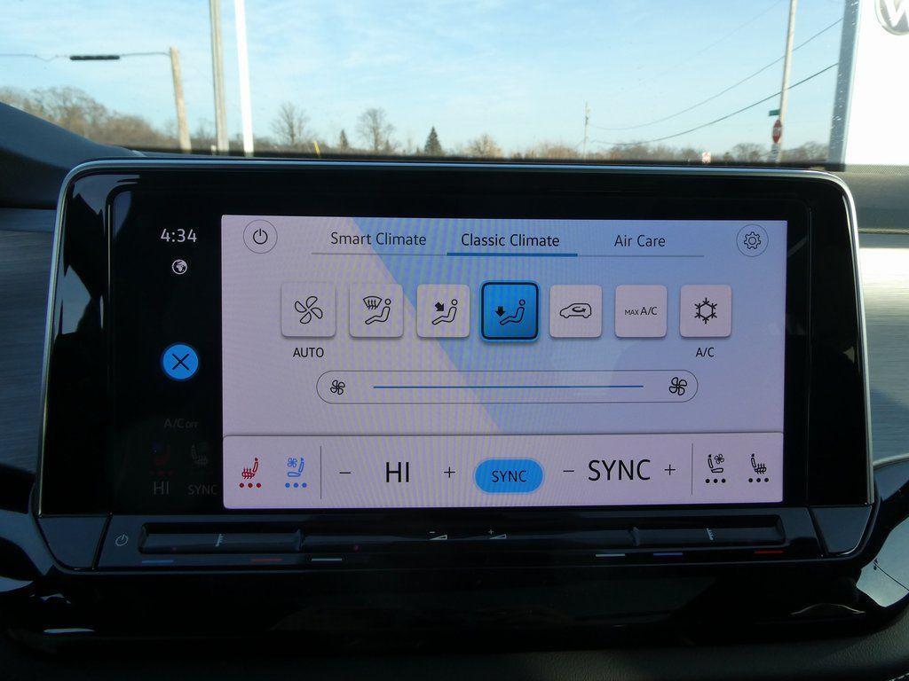 new 2026 Volkswagen Atlas Cross Sport car, priced at $45,247