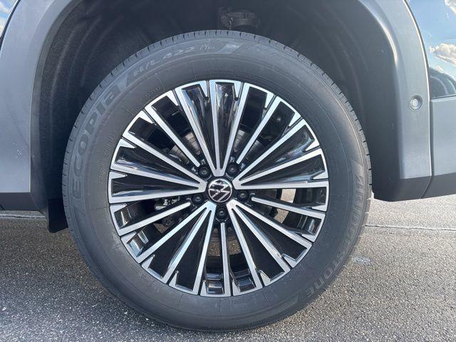 new 2026 Volkswagen Tiguan car, priced at $30,948