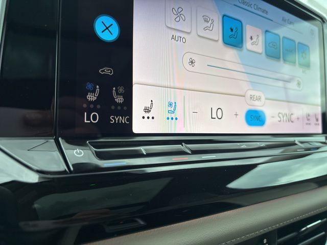 new 2026 Volkswagen Atlas car, priced at $54,577