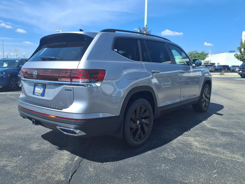 new 2026 Volkswagen Atlas car, priced at $44,283