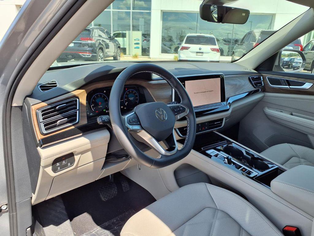 new 2026 Volkswagen Atlas car, priced at $44,283