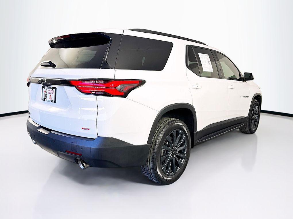 used 2023 Chevrolet Traverse car, priced at $33,900