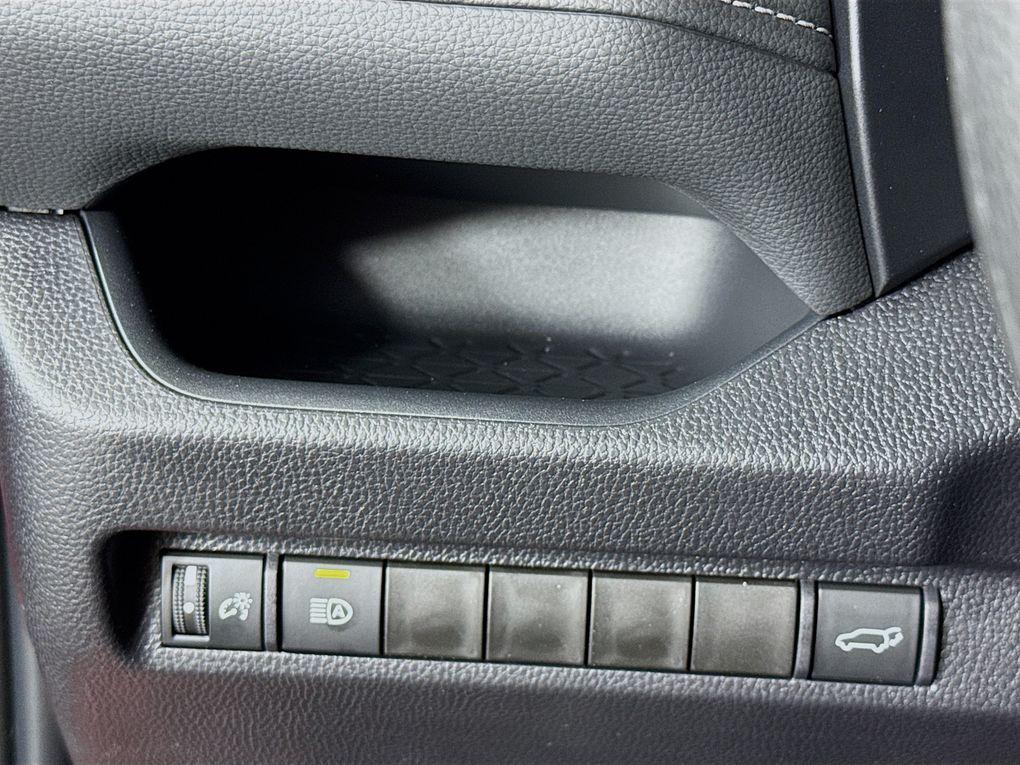 new 2025 Toyota RAV4 car, priced at $34,413