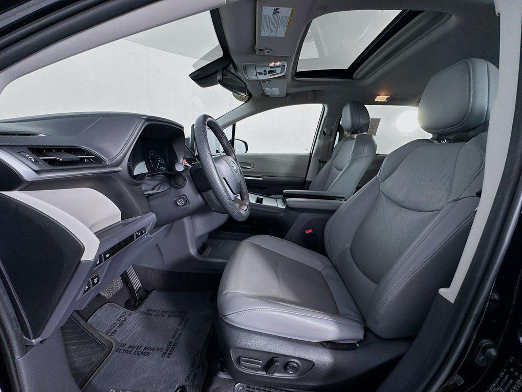 used 2024 Toyota Sienna car, priced at $48,500
