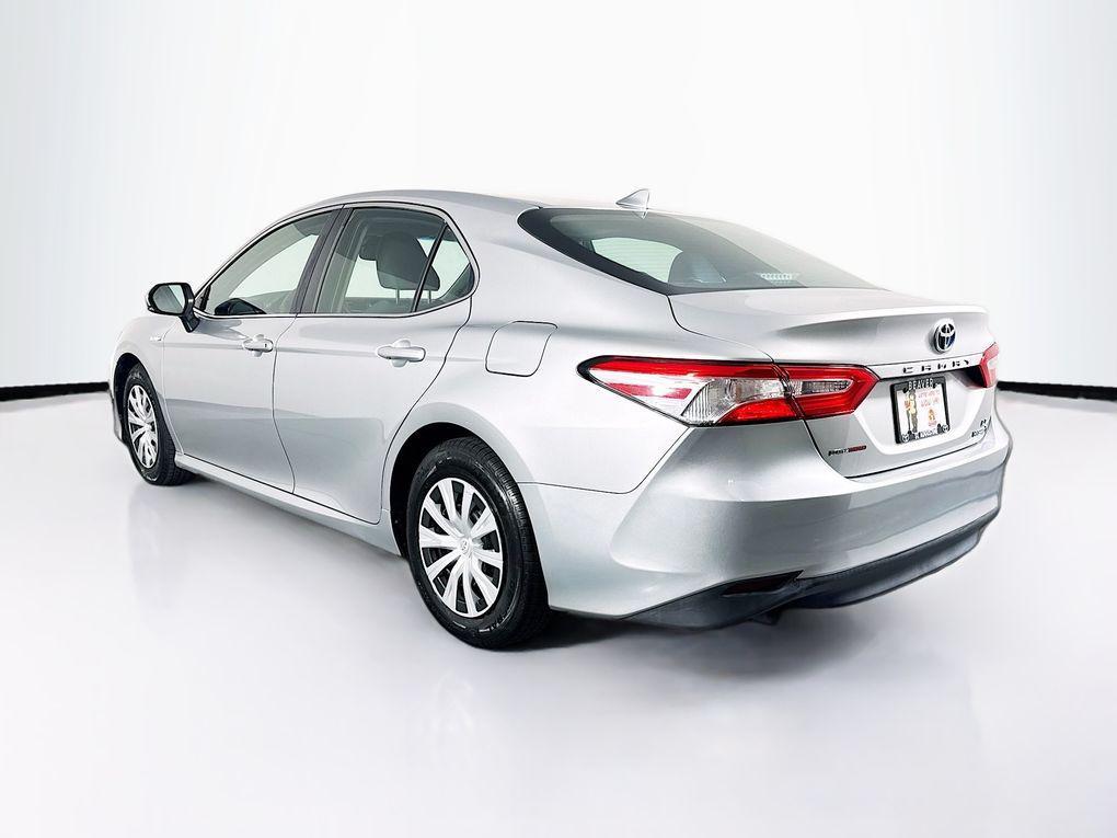 used 2018 Toyota Camry Hybrid car, priced at $16,900