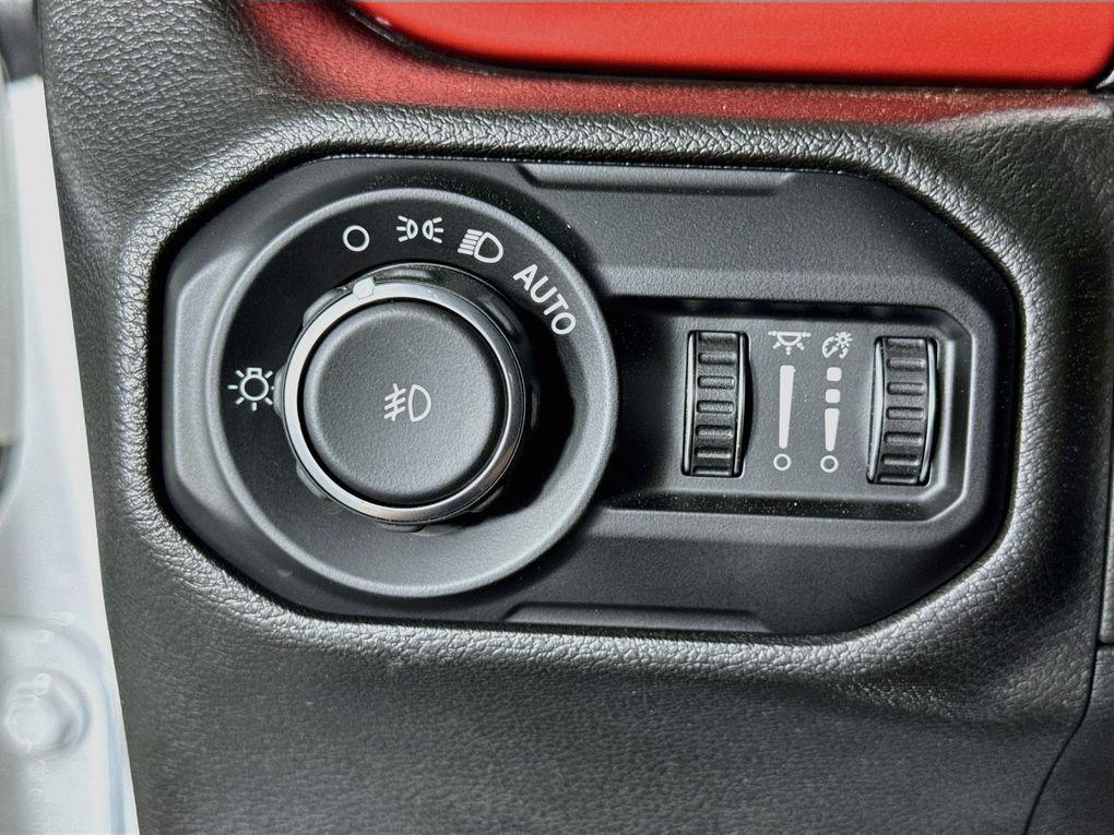used 2022 Jeep Wrangler Unlimited car, priced at $36,900