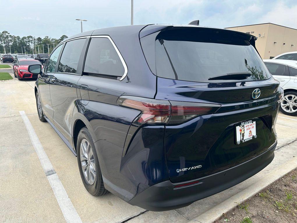 used 2025 Toyota Sienna car, priced at $46,900