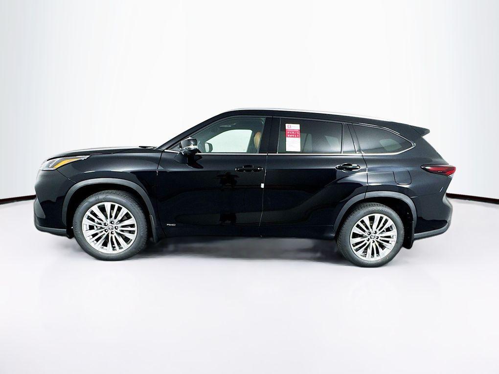 new 2026 Toyota Highlander Hybrid car, priced at $53,968