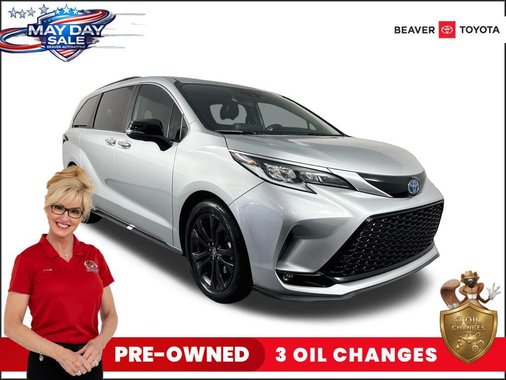 used 2023 Toyota Sienna car, priced at $35,100