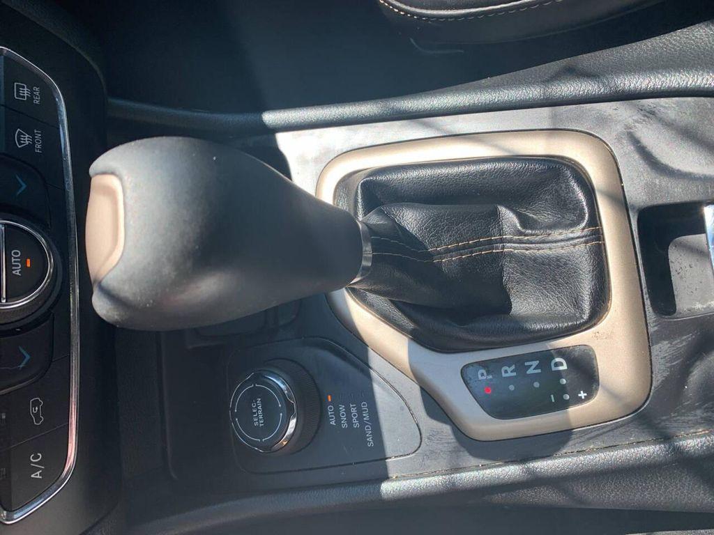 used 2016 Jeep Cherokee car, priced at $15,995