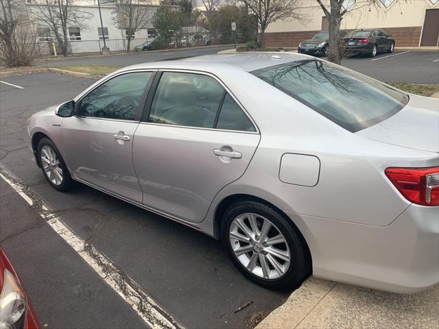 used 2012 Toyota Camry Hybrid car, priced at $11,995