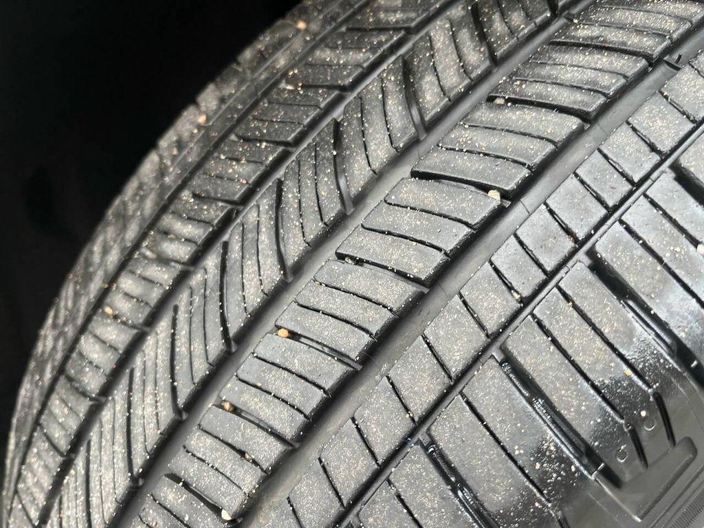 used 2024 Ford Explorer car, priced at $37,900