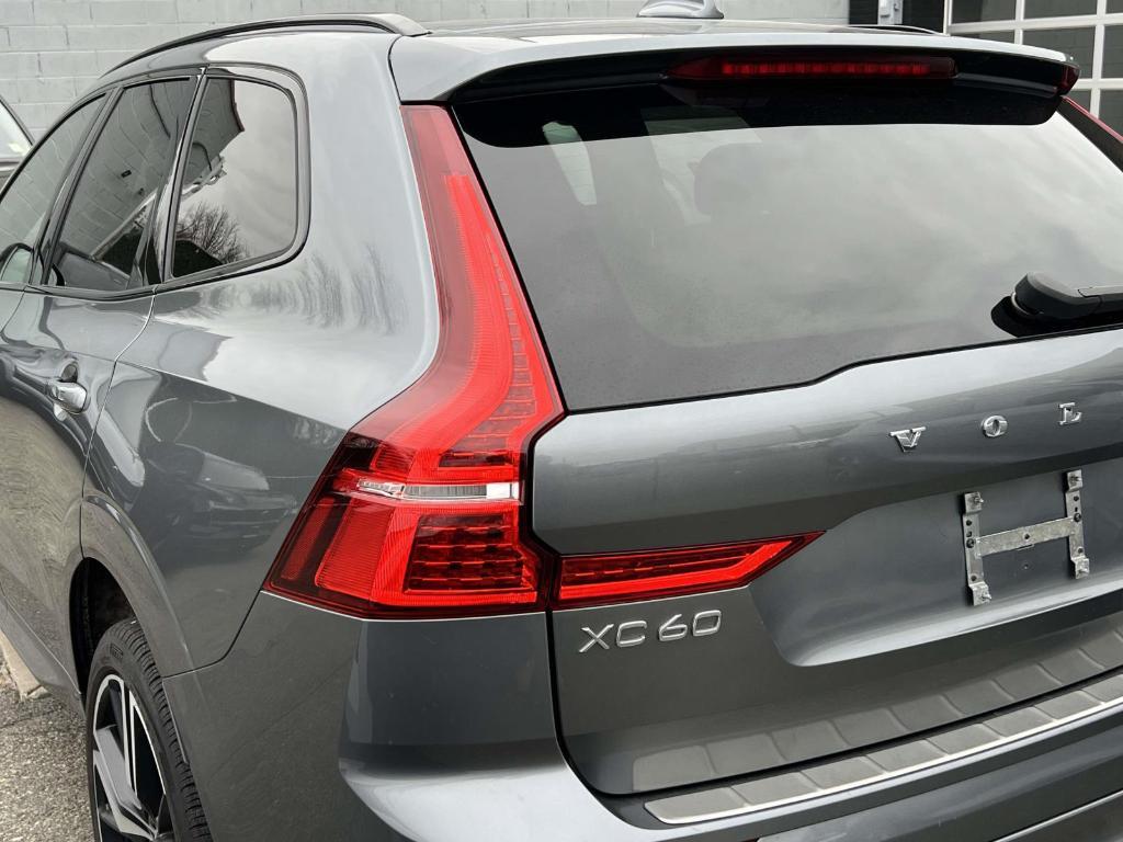 used 2020 Volvo XC60 Recharge Plug-In Hybrid car, priced at $26,995