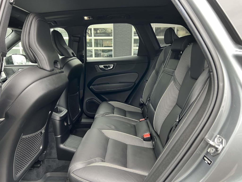 used 2020 Volvo XC60 Recharge Plug-In Hybrid car, priced at $26,995