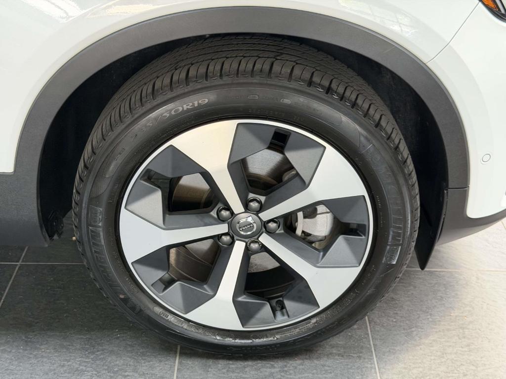 used 2026 Volvo XC40 car, priced at $46,601
