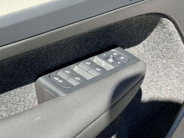 used 2026 Volvo XC40 car, priced at $47,900