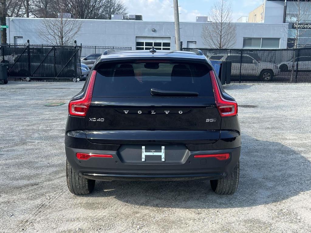 new 2026 Volvo XC40 car, priced at $43,750