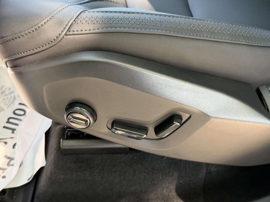 used 2026 Volvo XC90 car, priced at $64,900