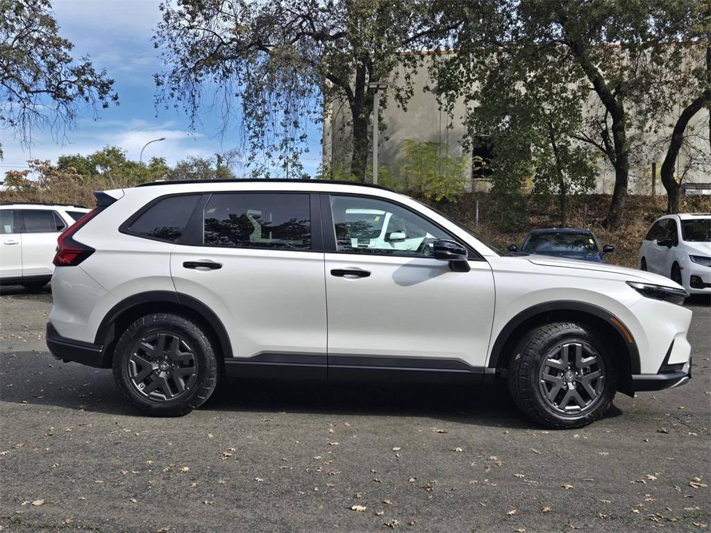 new 2026 Honda CR-V Hybrid car, priced at $39,705