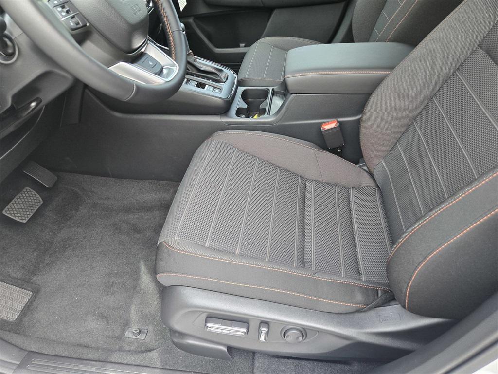 new 2026 Honda CR-V Hybrid car, priced at $39,705