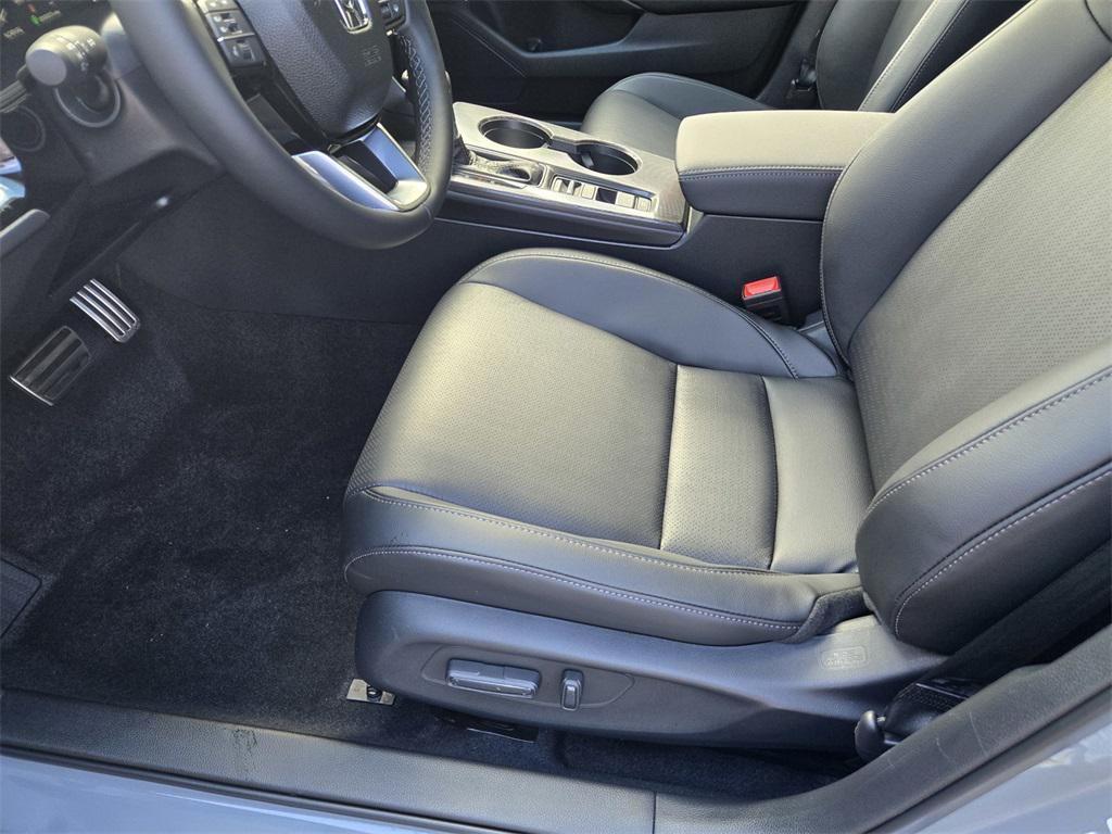 new 2026 Honda Civic Hybrid car, priced at $33,045