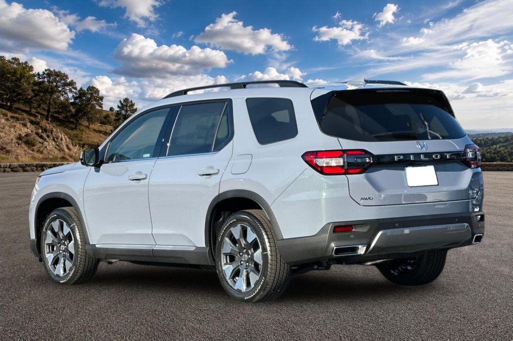 new 2026 Honda Pilot car, priced at $55,645