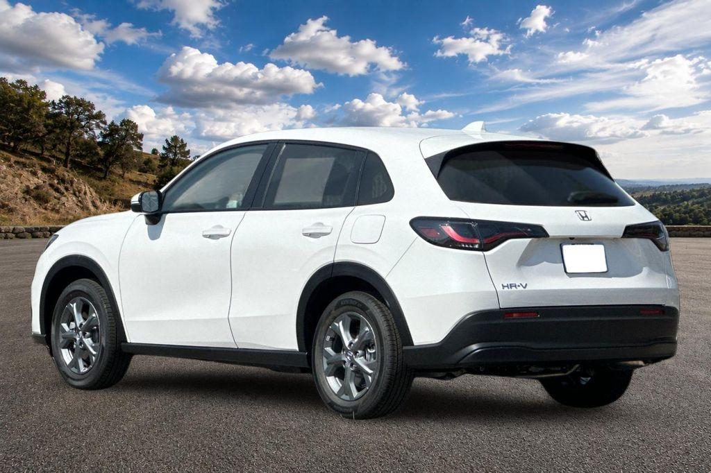 new 2026 Honda HR-V car, priced at $28,405