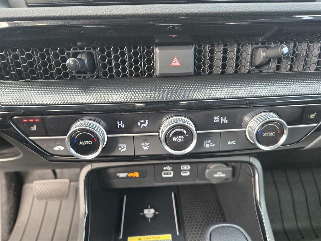 used 2025 Honda CR-V car, priced at $35,777