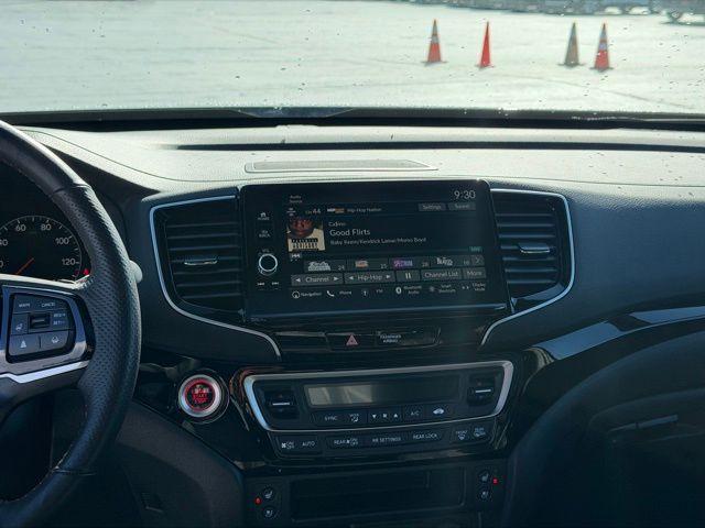 used 2025 Honda Ridgeline car, priced at $42,988