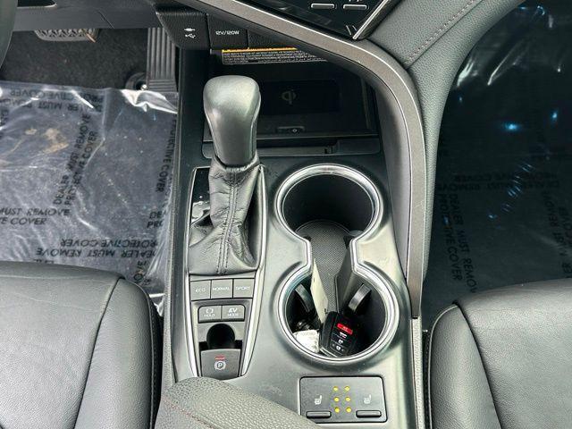 used 2018 Toyota Camry Hybrid car, priced at $17,988