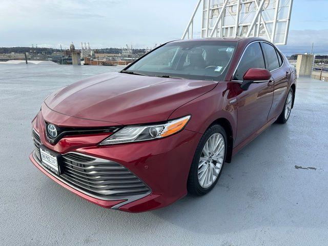 used 2018 Toyota Camry Hybrid car, priced at $17,988