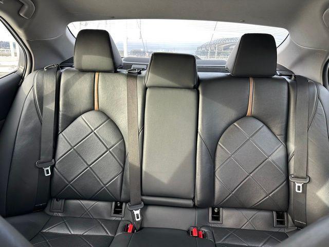 used 2018 Toyota Camry Hybrid car, priced at $17,988